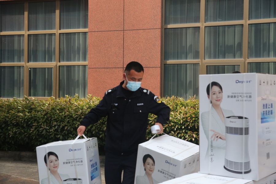 1650595117304778OmMu.jpg 1650595117304778OmMu.jpg